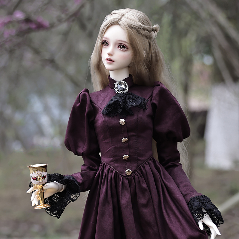 Vintage Fashion Collection - Elina BJD Doll 1/3 Beautiful Elegant