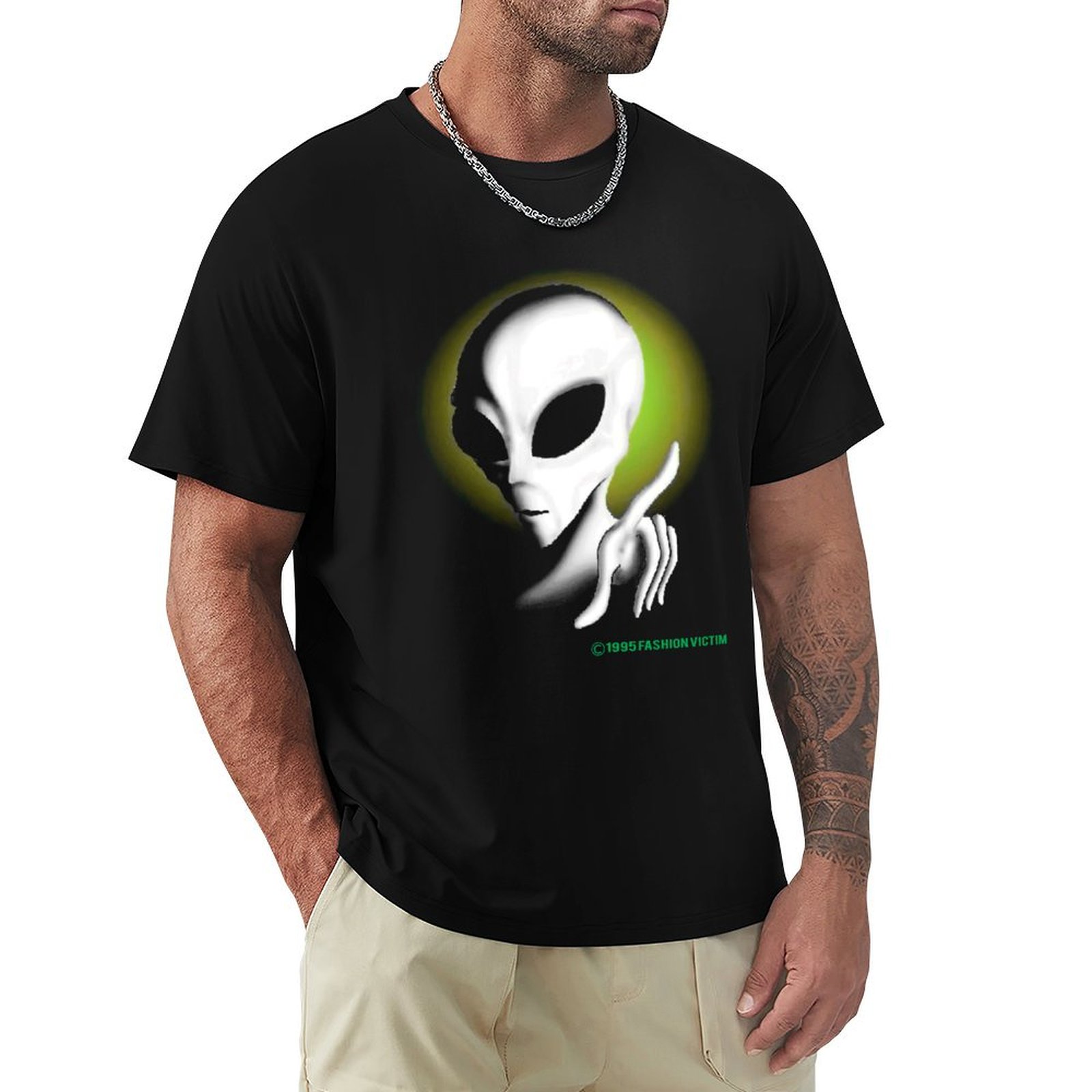 Vintage Fashion Victim Shirt - 1995 ALIEN Vintage Glow In The