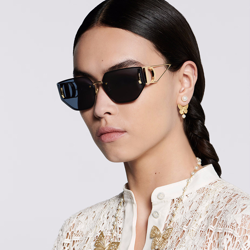 Vintage Fashion Brand Names - Women's Sunglasses Metal Hollowed-out Legs Frameless