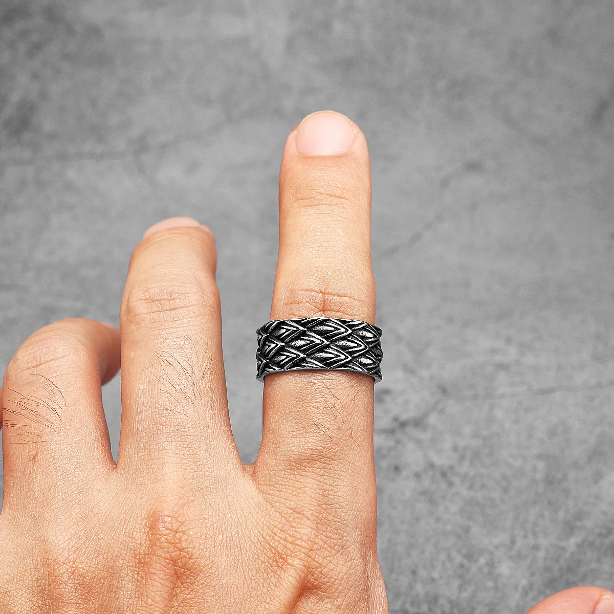 Unique Eagle Feather Men Rings - Vintage Fashion Newtown ulasan dan harga