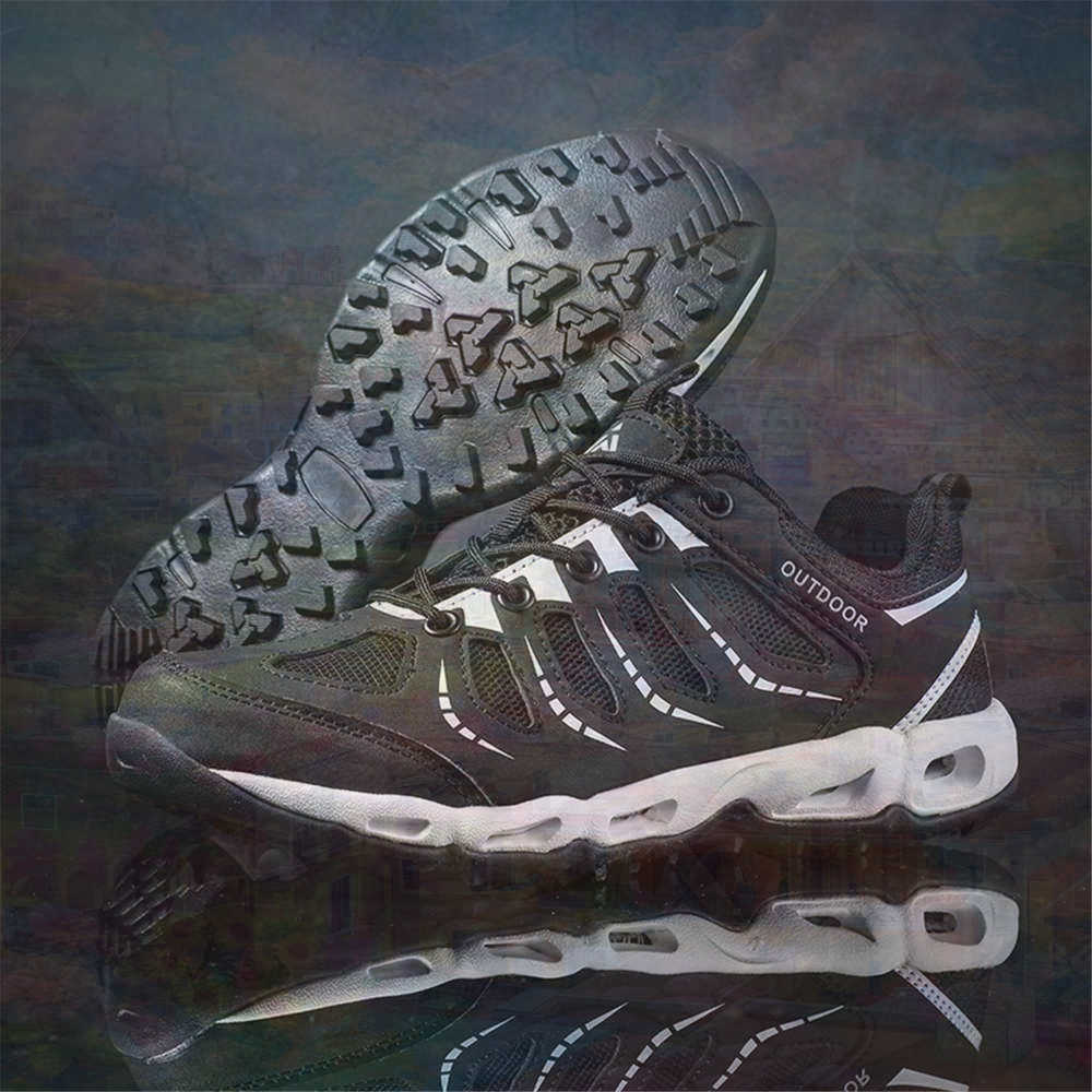 Sumer Round Tip Silver Sneaker - Vintage Fashion Resale ulasan dan harga