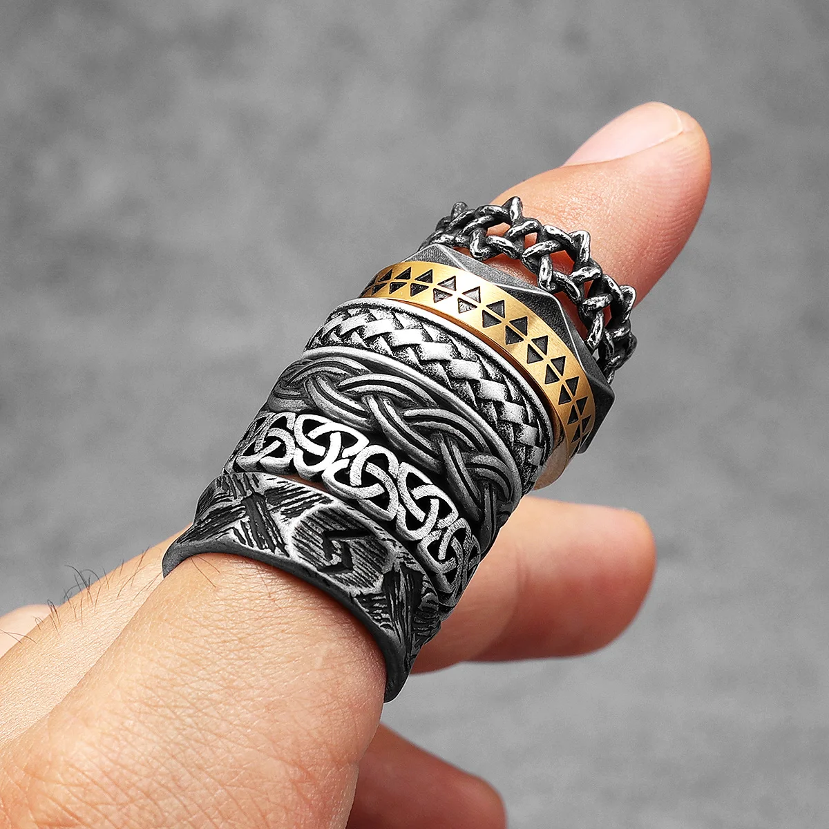 Hollow Celtic Knot Men Rings S - Vintage Fashion Newtown ulasan dan harga