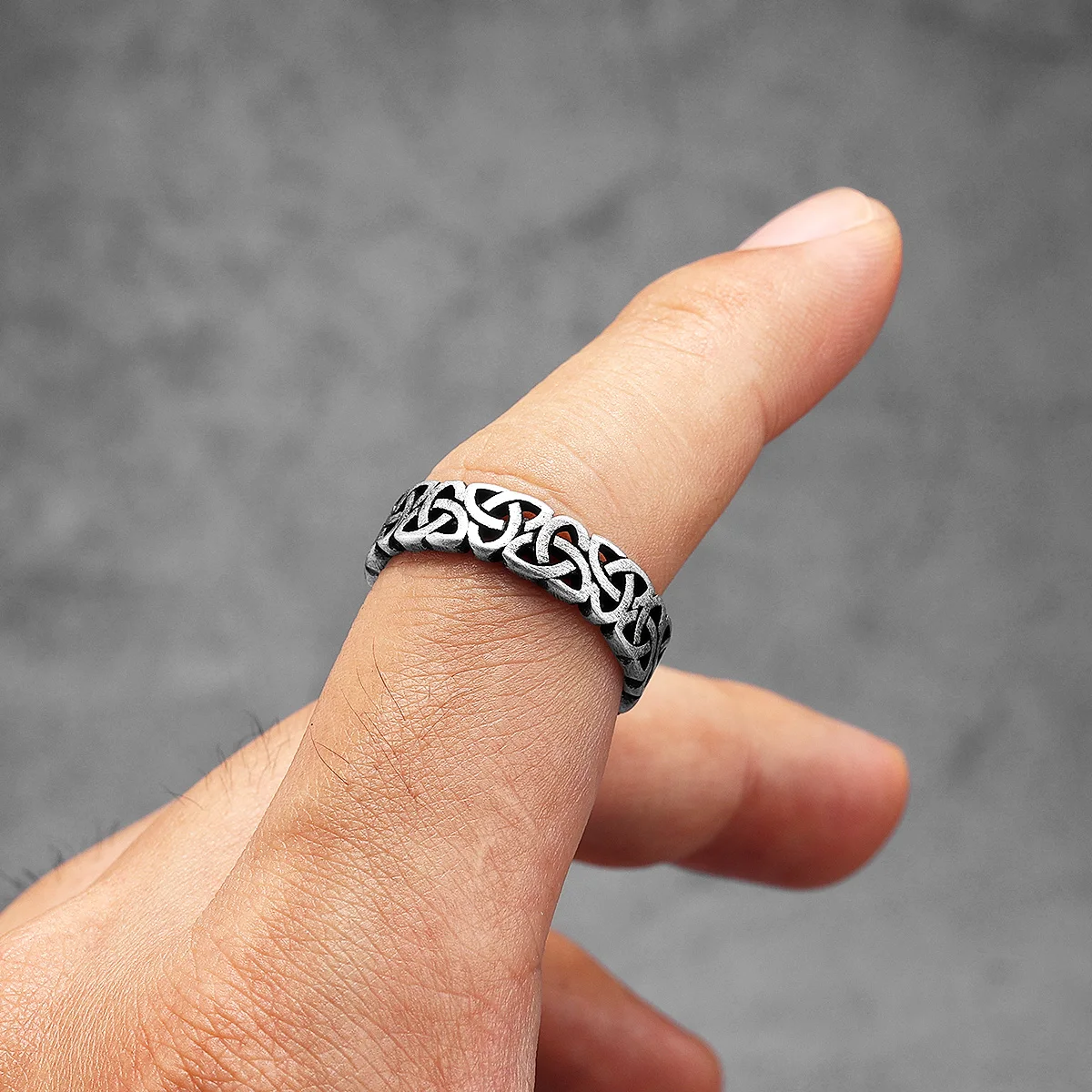 Hollow Celtic Knot Men Rings S - Vintage Fashion Newtown ulasan dan harga