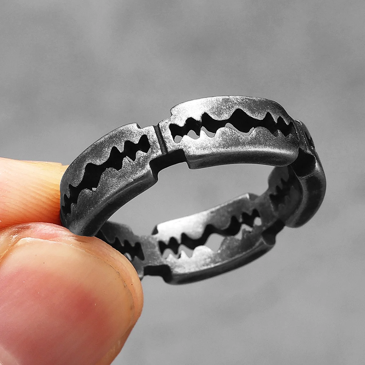 Retro Razor Blade Men Rings St - Vintage Fashion Newtown ulasan dan harga