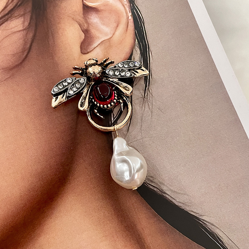 Vintage Bug Insect Dangle Earr - Vintage Fashion Bug ulasan dan harga