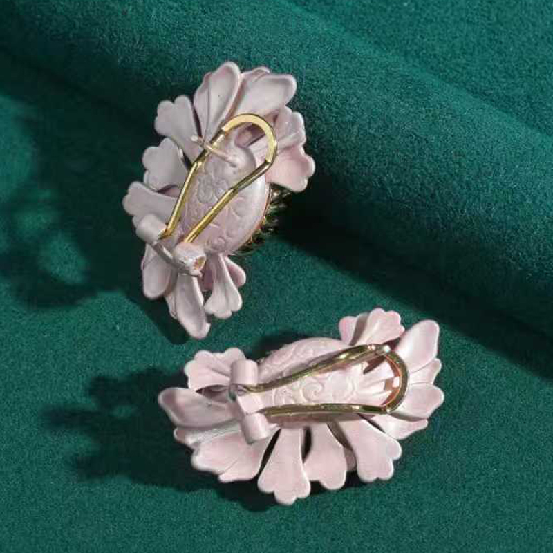 Vintage Luxury Designer Half F - Vintage Fashion Trends 2026 ulasan dan harga