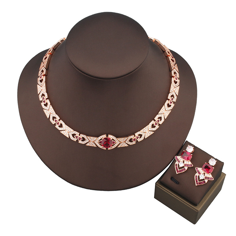 Designer Collection Style Stud - Vintage Fashion Collection ulasan dan harga