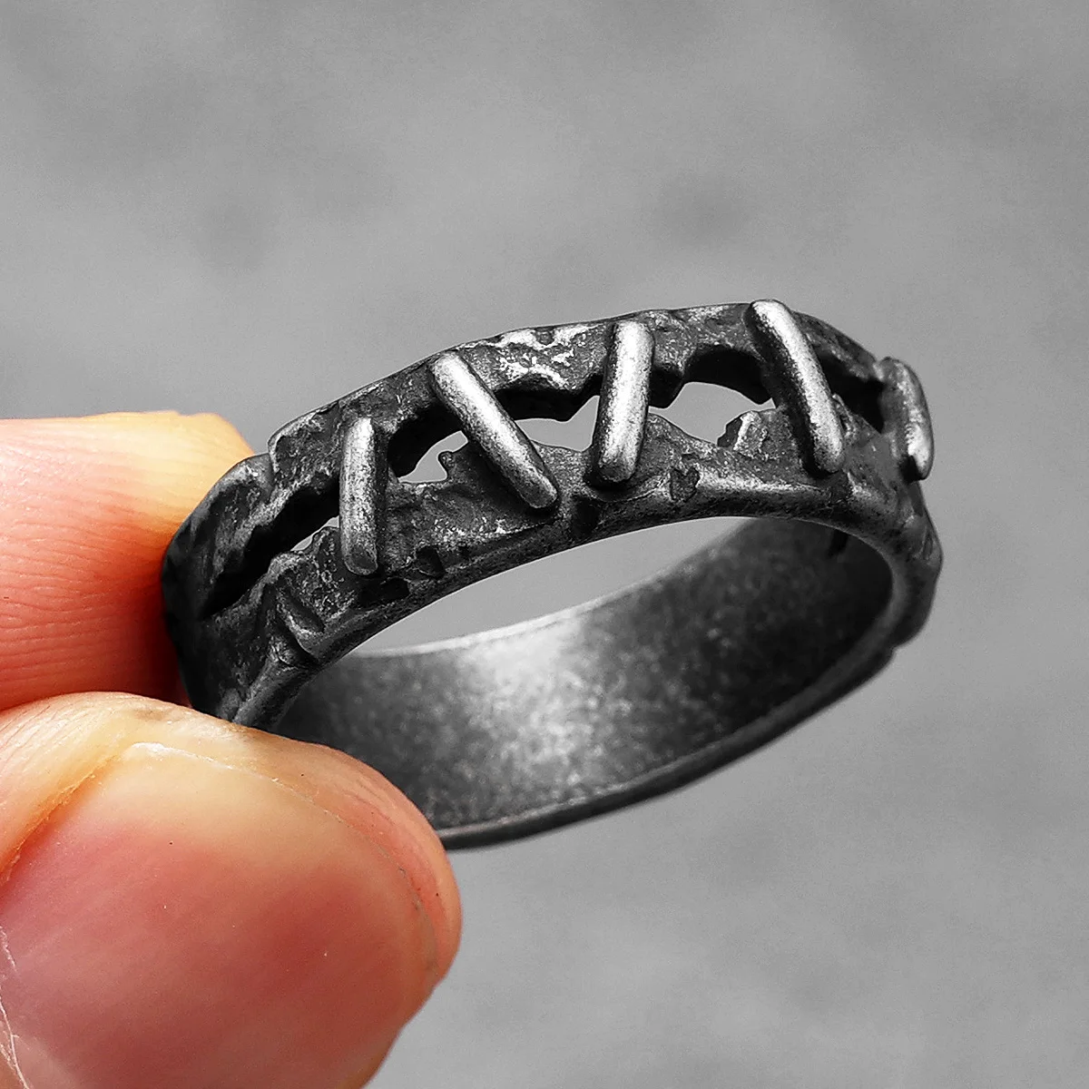 Retro Suture Men Rings Stainle - Vintage Fashion Newtown ulasan dan harga